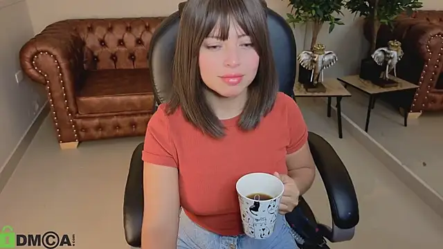 Snapshot of ROSE__15 chatting on 06.14.26 ROSE 15 online show from 06.14.26