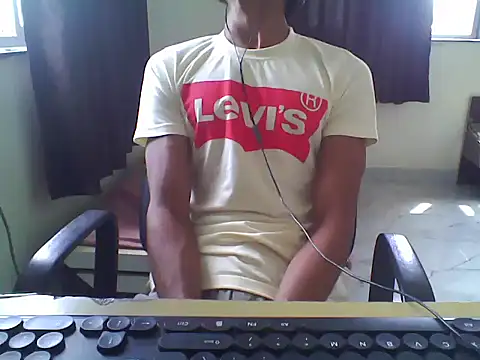 Snapshot of sour_rabh chatting on 09.09.25 sour rabh online show from 09.09.25