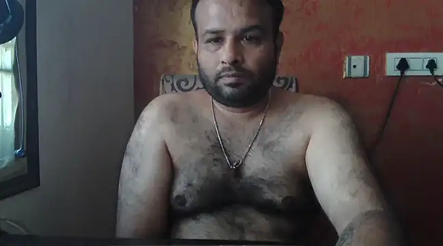 Snapshot of sura11311 chatting on 02.15.25 sura11311 online show from 02.15.25