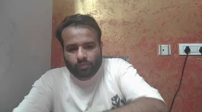 Snapshot of sura11311 chatting on 02.27.25 sura11311 online show from 02.27.25