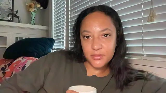 dreamyriri online show from 05.20.26