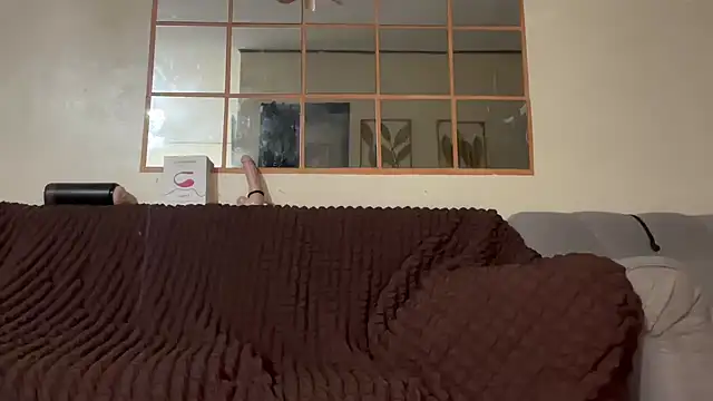 Snapshot of xTransQueenx chatting on 01.12.26 xTransQueenx online show from 01.12.26