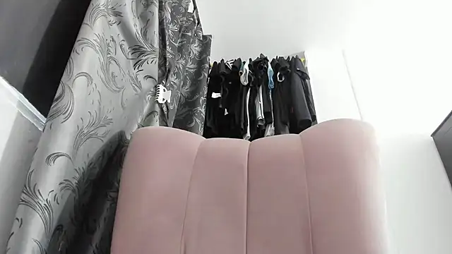 natalia hottman online show from 04.29.26