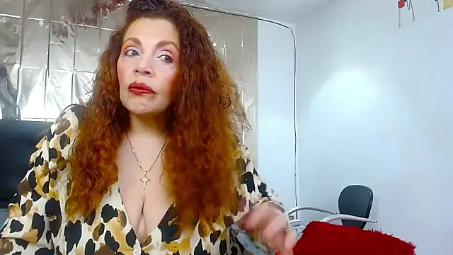 Snapshot of mussa_hott chatting on 10.09.25 mussa hott online show from 10.09.25