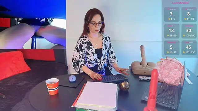 Miss ellien online show from 09.13.25