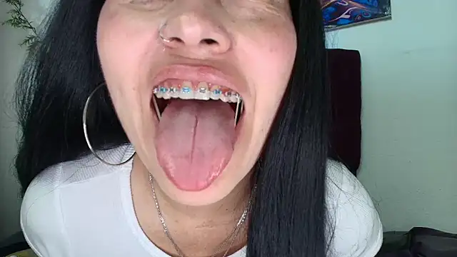 Tania mature online show from 11.24.25