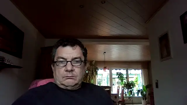 Snapshot of Nobbie444 chatting on 11.15.25 Nobbie444 online show from 11.15.25