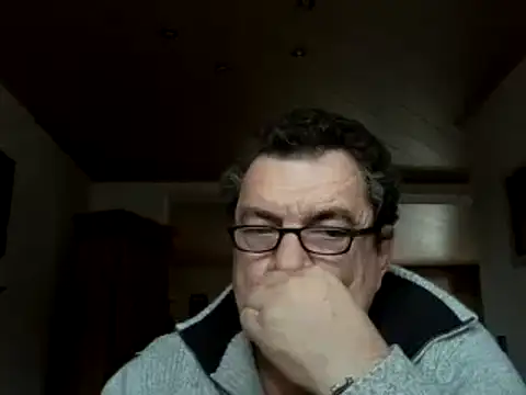 Snapshot of Nobbie444 chatting on 11.26.25 Nobbie444 online show from 11.26.25