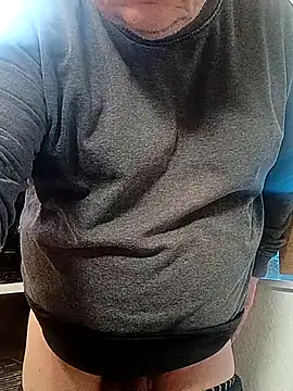 Snapshot of Nobbie444 chatting on 02.14.26 Nobbie444 online show from 02.14.26