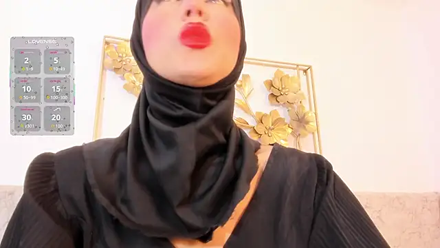 Snapshot of hanajameela chatting on 05.26.26 hanajameela online show from 05.26.26