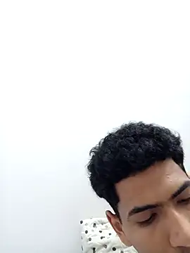 Snapshot of riquer09 chatting on 09.28.25 riquer09 online show from 09.28.25