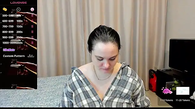 AlanaBrox online show from 05.04.26