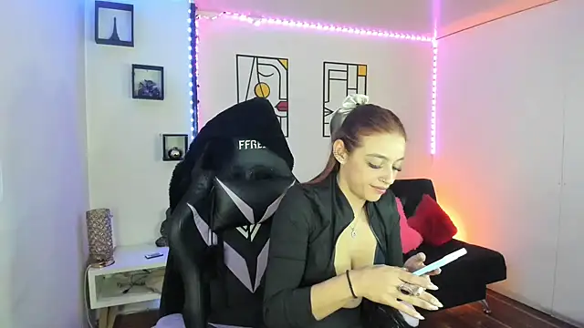 Snapshot of kay_marie chatting on 03.06.25 kay marie online show from 03.06.25