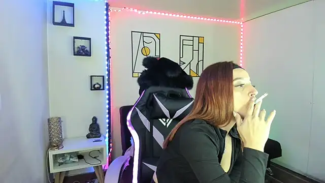 Snapshot of kay_marie chatting on 03.07.25 kay marie online show from 03.07.25