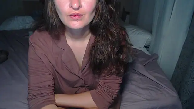 Snapshot of LoraPreston chatting on 09.26.25 LoraPreston online show from 09.26.25