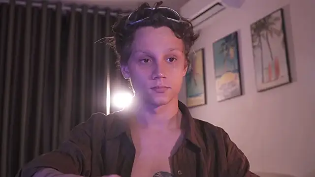 Snapshot of Nicky_neal chatting on 03.27.26 Nicky neal online show from 03.27.26