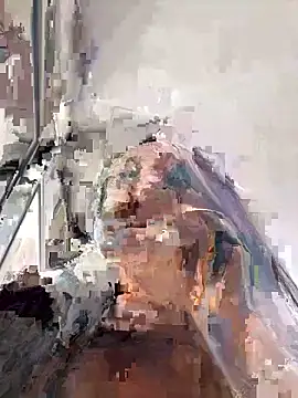 Snapshot of TilaTotti chatting on 03.05.25 TilaTotti online show from 03.05.25