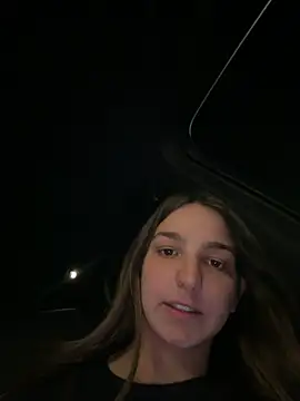 DoriDeluxe66 online show from 12.01.25