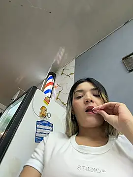 Snapshot of Sarita-candy chatting on 07.28.26 Sarita-candy online show from 07.28.26