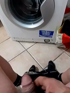 Snapshot of 74bob chatting on 02.21.25 74bob online show from 02.21.25