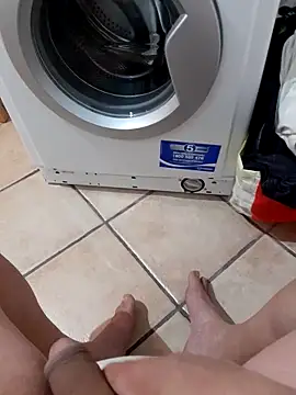 Snapshot of 74bob chatting on 02.23.25 74bob online show from 02.23.25