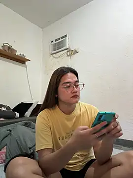 MarieLoveGlamorous online show from 02.19.26