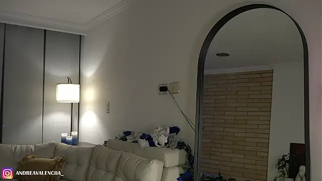 kendall ruiz online show from 12.04.24