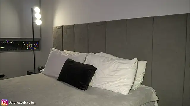 kendall ruiz online show from 02.25.25