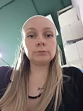 Bondgirl 013 online show from 05.30.26