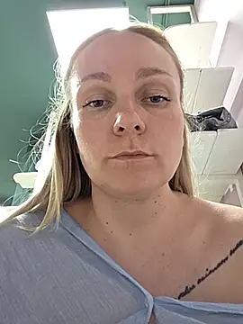 Bondgirl 013 online show from 06.14.26