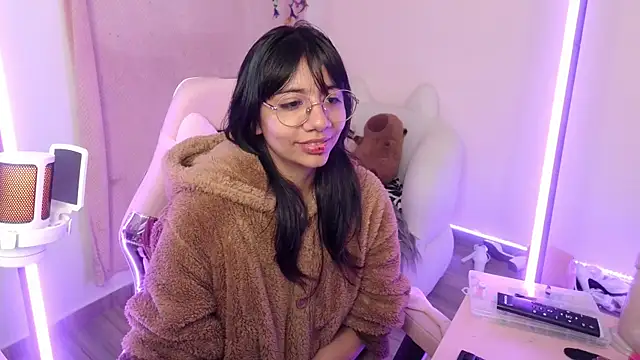 Nami usagi online show from 09.10.25