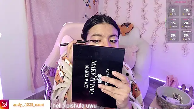 Nami usagi online show from 12.16.25