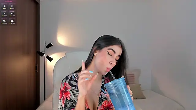 Snapshot of RebeccaBaxter chatting on 03.13.26 RebeccaBaxter online show from 03.13.26