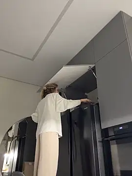 Snapshot of Feral_berry_8133 chatting on 09.13.25 Feral berry 8133 online show from 09.13.25