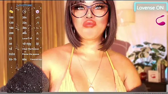 Thalia Cambridge online show from 02.06.25