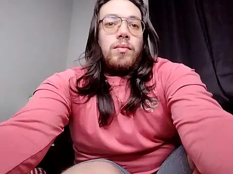 Snapshot of lucasgalacticman chatting on 01.18.25 lucasgalacticman online show from 01.18.25