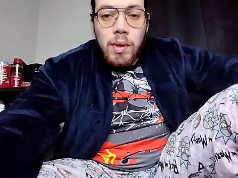 Snapshot of lucasgalacticman chatting on 01.21.25 lucasgalacticman online show from 01.21.25