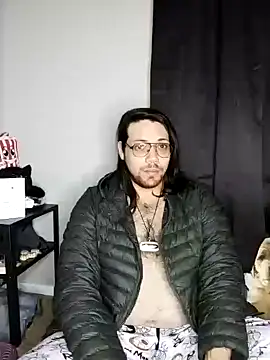 Snapshot of lucasgalacticman chatting on 02.08.25 lucasgalacticman online show from 02.08.25