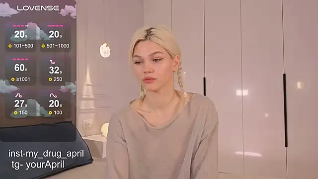 Snapshot of MyApril chatting on 11.20.25 MyApril online show from 11.20.25