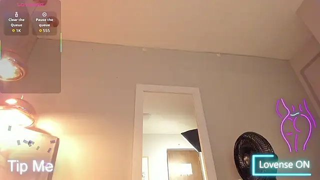 bonie lov online show from 02.20.26