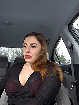 Kalli Fornia online show from 02.14.25