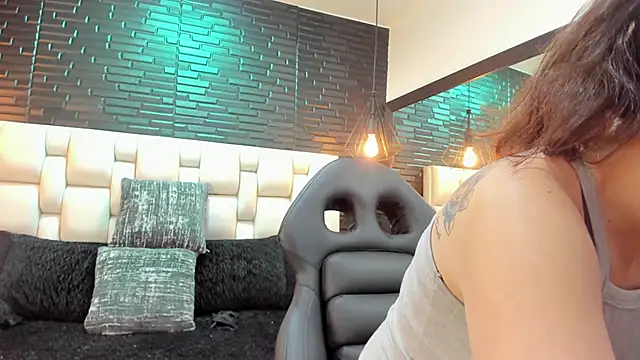 Salo Heaven online show from 02.08.25