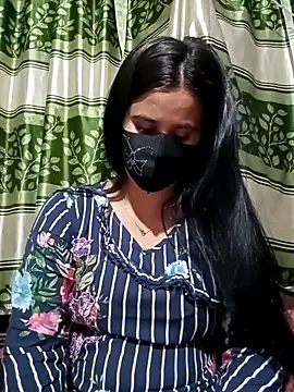 Snapshot of Sexy-Binita chatting on 03.05.25 Sexy-Binita online show from 03.05.25