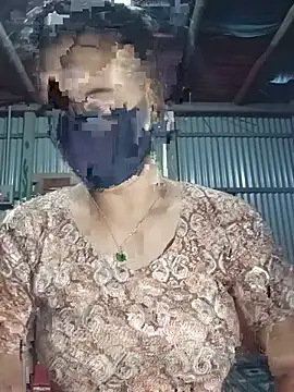 Snapshot of Sexy-Binita chatting on 05.18.26 Sexy-Binita online show from 05.18.26