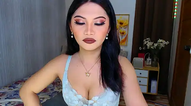 Snapshot of xXCathyJennerXx chatting on 02.13.25 xXCathyJennerXx online show from 02.13.25