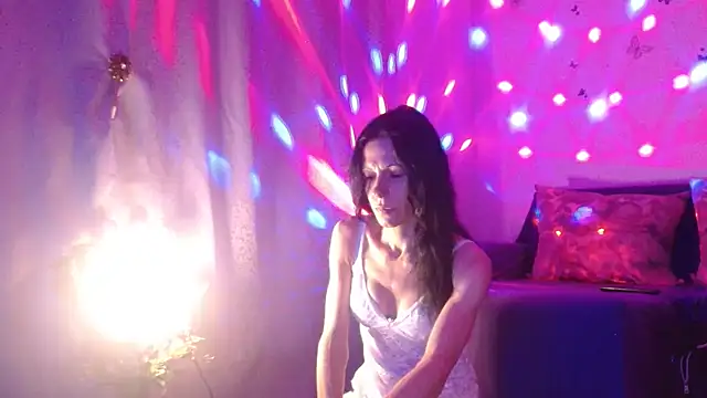 ElysaSun online show from 11.16.25