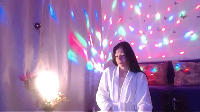 ElysaSun online show from 04.18.26