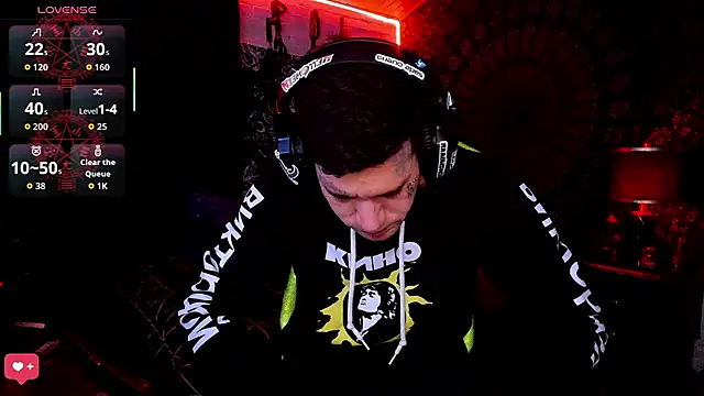 Snapshot of josh__ackerman chatting on 09.12.25 josh ackerman online show from 09.12.25