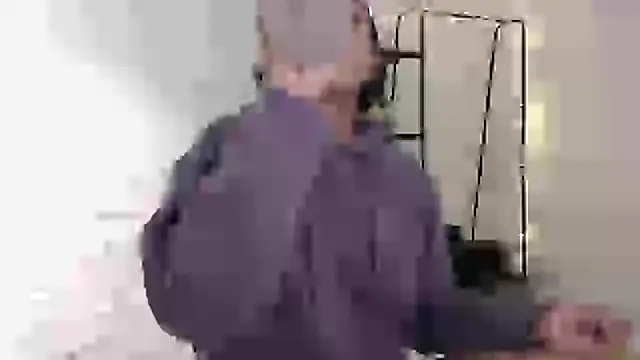 Snapshot of camii_7 chatting on 01.05.25 camii 7 online show from 01.05.25