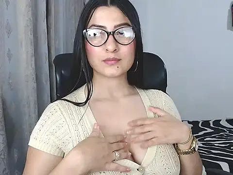 SavannaEvans001 online show from 03.10.26